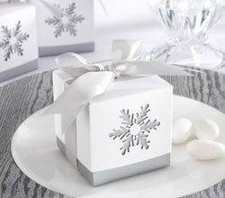 "Winter Dreams" Laser-Cut Snowflake Favour Box (Set of 24)  